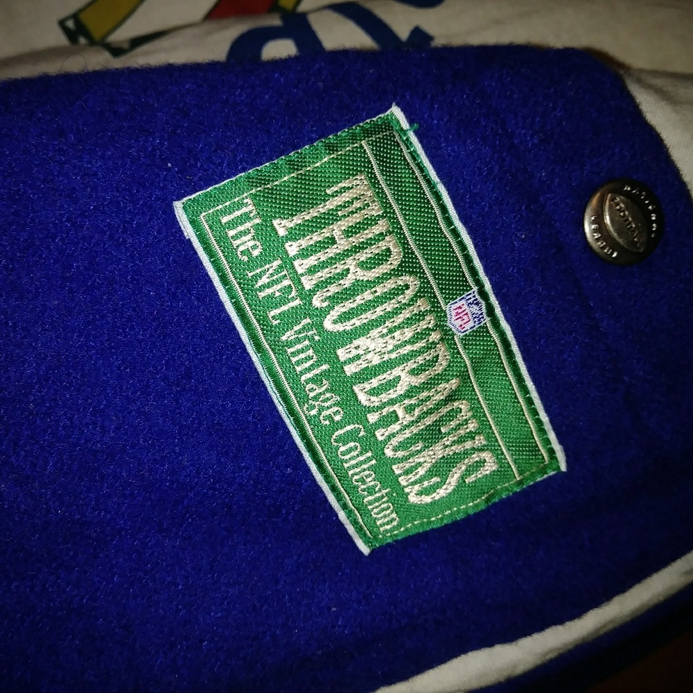 Bomber - Picture 5 of 5